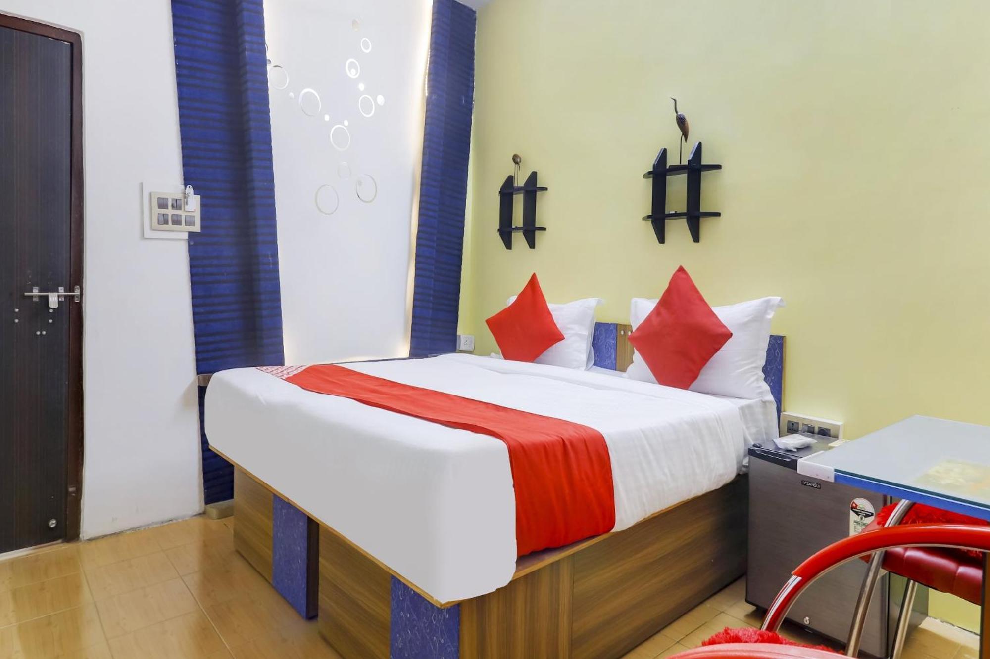 Super Hotel O Relax Grand Near Snow World Хайдарабад Экстерьер фото