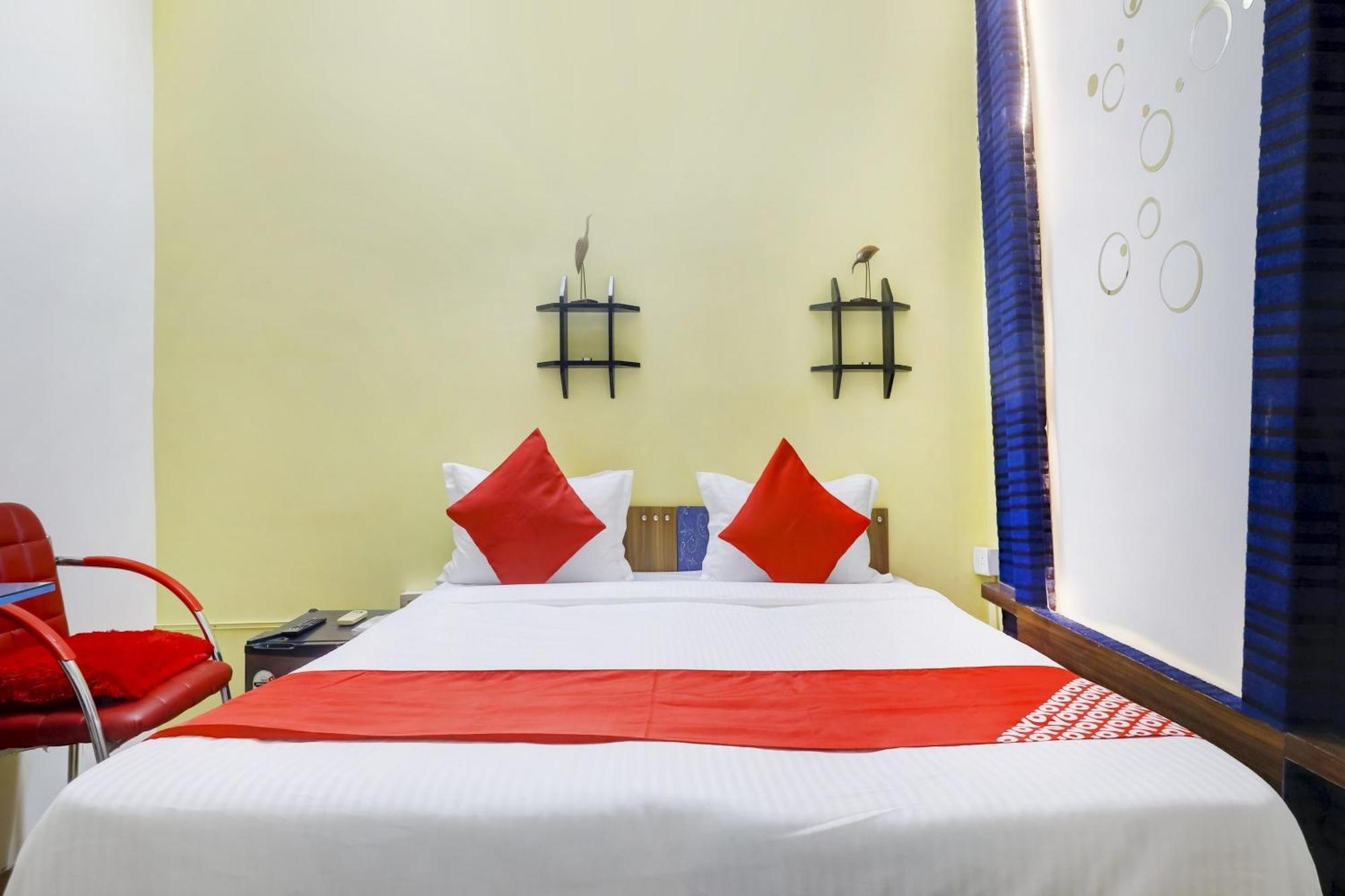 Super Hotel O Relax Grand Near Snow World Хайдарабад Экстерьер фото