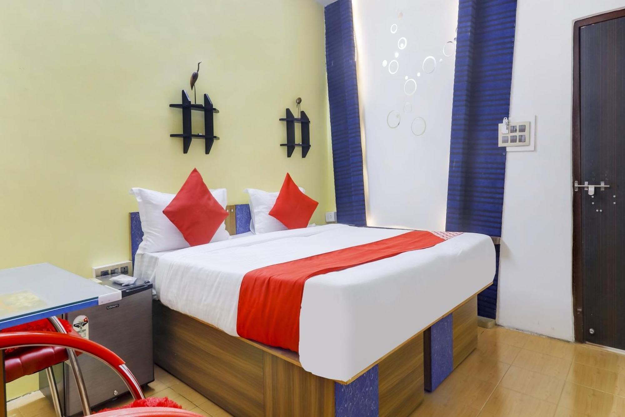 Super Hotel O Relax Grand Near Snow World Хайдарабад Экстерьер фото