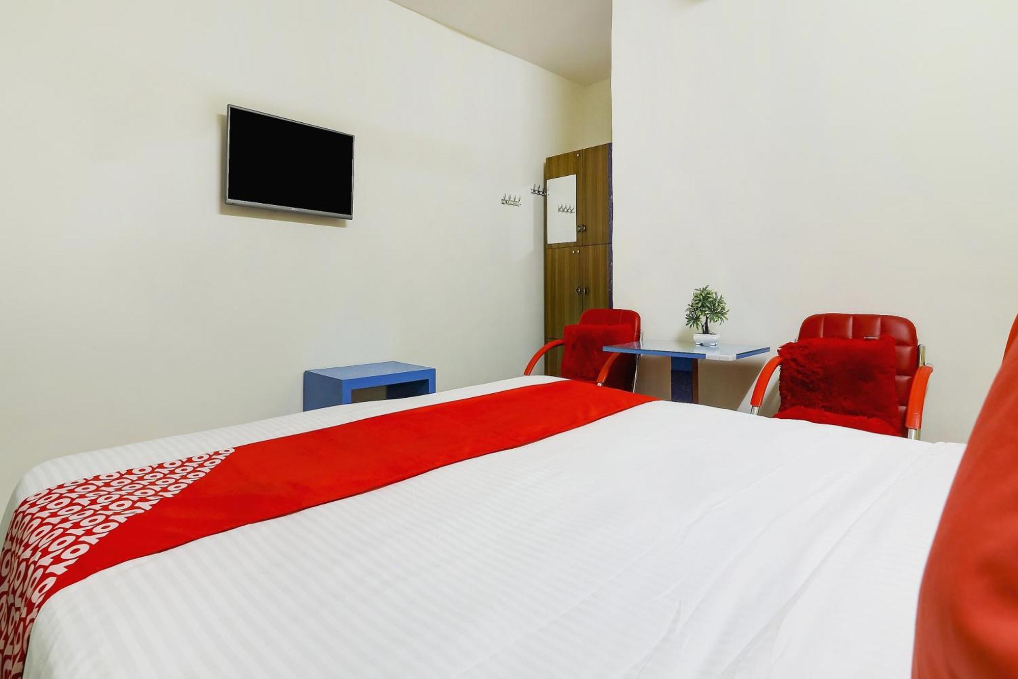 Super Hotel O Relax Grand Near Snow World Хайдарабад Экстерьер фото